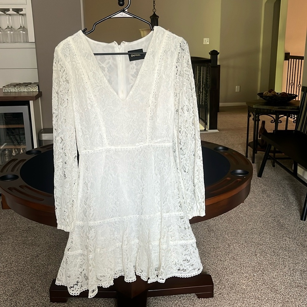 White Long Sleeve Lace Dress